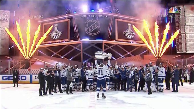 Bauer Hockey - Big cat, bigger trophies. Congrats to Andrei Vasilevskiy on  winning the 2021 Conn Smythe Trophy!